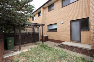 Courtyard (2013-01-17)