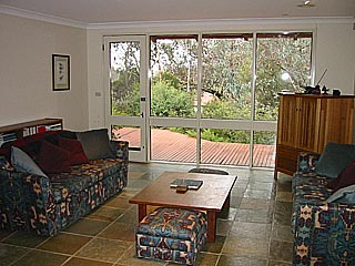 Living room (2003-08-13)