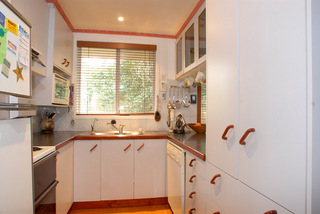 Kitchen (2006-08-11)