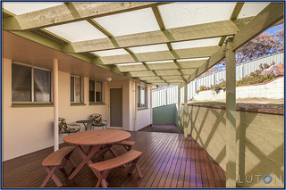 Rear Entertaining area (2014-09-16)