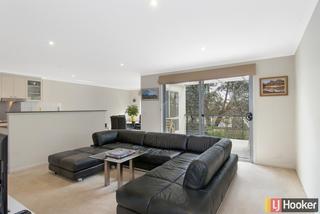 Lounge (2013-08-22)