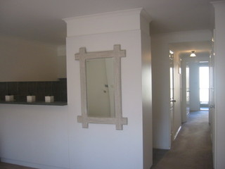 Hallway/Kitchen (2009-05-19)