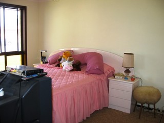 (2011-03-16)