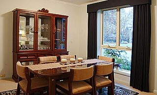 Dining (2003-05-15)