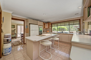Kitchen (2011-10-13)