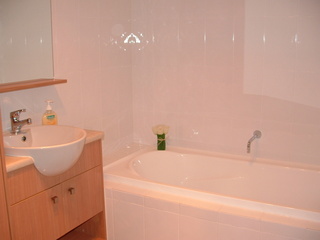 Ensuite (2008-11-18)