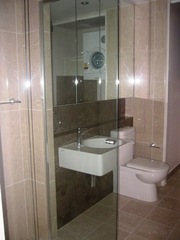 Bathroom (2012-12-07)
