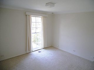 Bed 1 (2005-06-08)