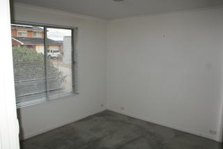 Bedroom (2013-05-31)