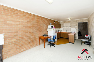 Living Room (2013-05-08)
