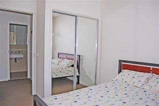 Bedroom (2016-12-02)