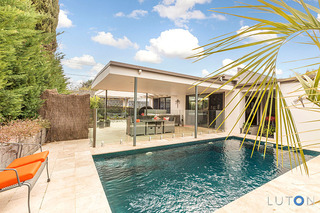 Pool (2015-08-19)