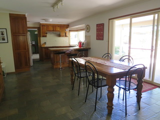 Family Room (2015-03-10)