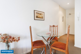 Dining area (2013-04-17)