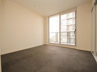 Bedroom (2014-11-28)