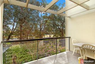 Rear Balcony (2013-08-22)