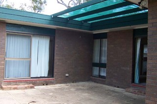 Entertaining area (2006-09-12)