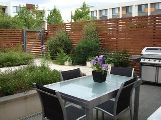 Rear Courtyard (2010-03-25)