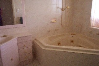Bathroom (2003-03-06)