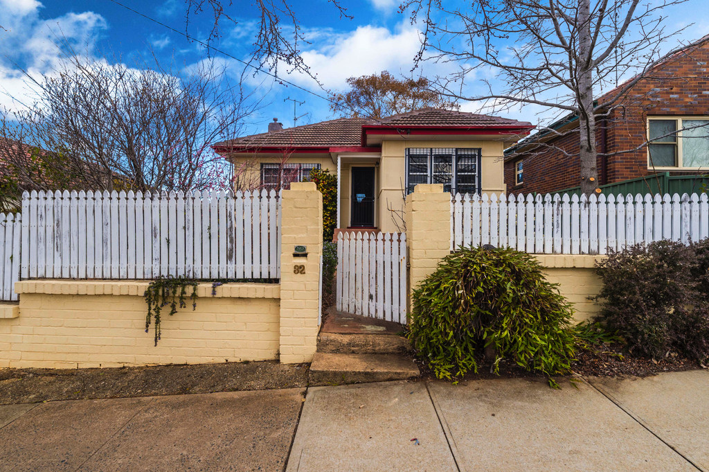 32 Surveyor Street, Queanbeyan NSW 2620 House for Sale Allhomes 32 Surveyor Street, Queanbeyan NSW 2620 House for Sale Allhomes