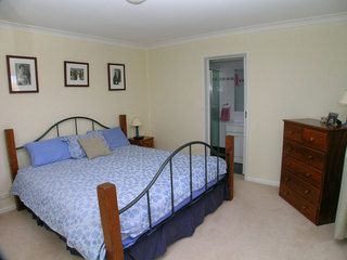 Bed 1 (2005-05-06)