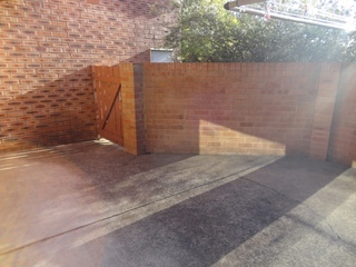 Courtyard (2014-11-03)
