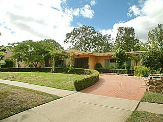 Front view (2004-02-27)