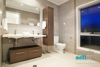 Ensuite (2010-08-27)