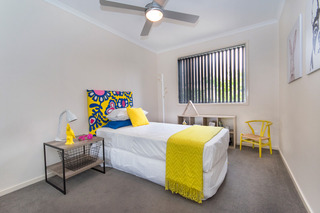 Bedroom 2 (2015-10-26)