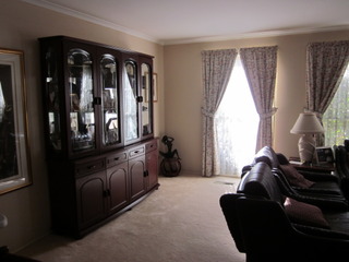 Lounge Room (2012-04-20)