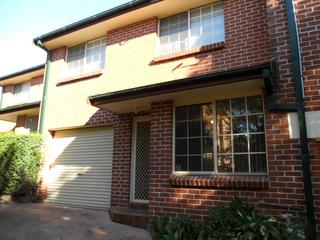 Real Estate North Wollongong Exterior (2014-07-23)