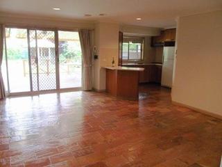 Family Room (2013-11-29)