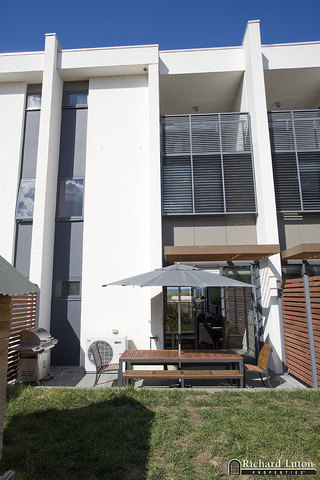 Rear Courtyard (2007-11-20)