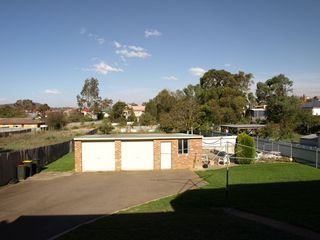 (2009-04-23)