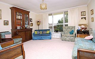 Living room (2004-03-11)
