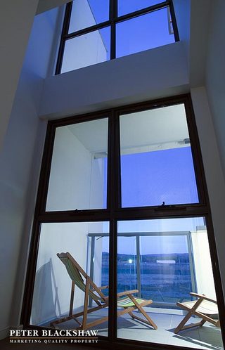 Front Windows (2006-09-13)