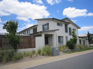 Front View (2010-11-23)