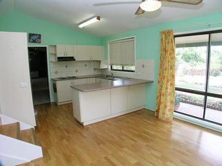 Kitchen (2005-04-13)