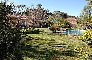 Rear garden (2003-10-08)