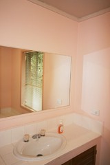 Bathroom (2013-02-19)