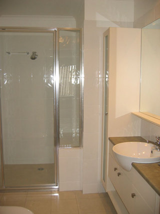 Ensuite (2005-03-23)