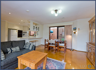 Family Room to Meals Area (2011-06-01)