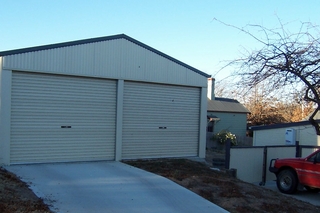 Double garage (2004-06-08)