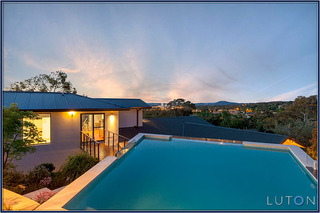 Pool Views (2012-11-14)