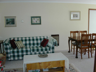 Lounge-Dining (2005-01-11)