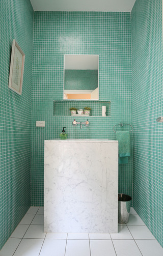 Powder room (2007-06-07)