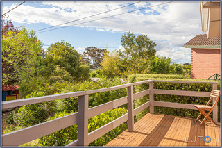 Rear deck to garden (2013-11-13)