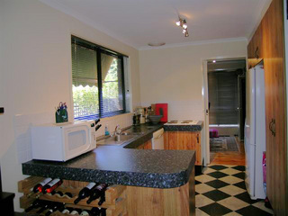 Kitchen (2006-04-26)