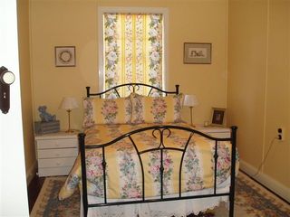 Bed 1 (2006-09-13)