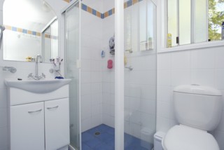 Ensuite (2004-11-05)